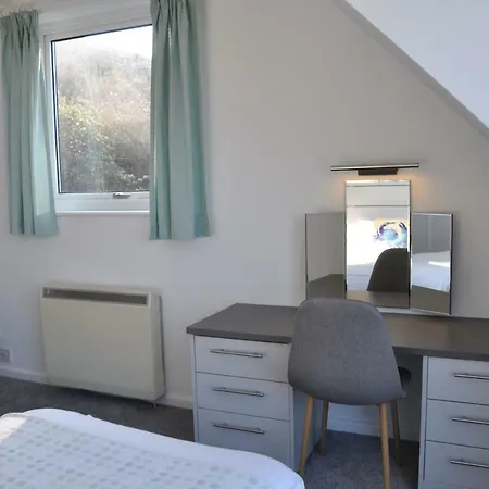 Sea Meads Holiday Homes *